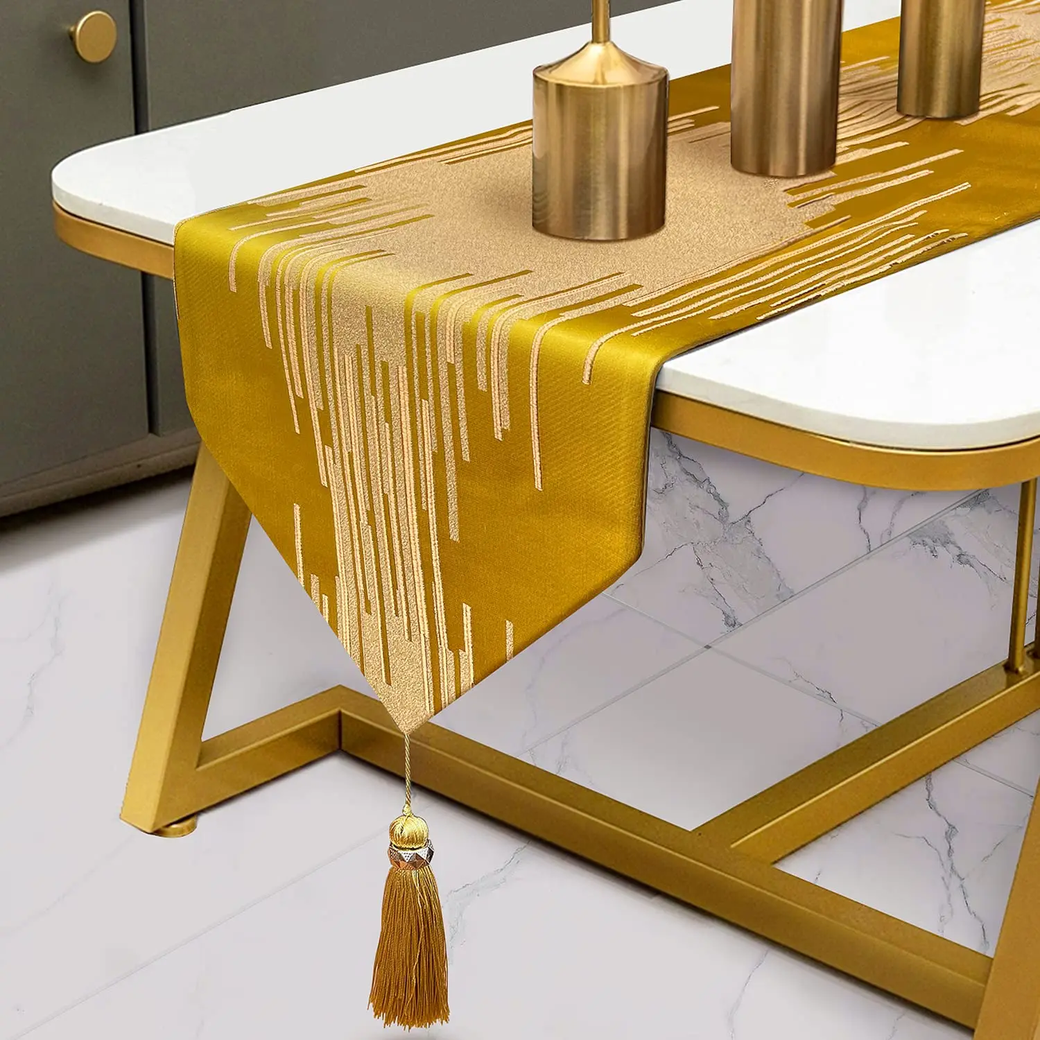 Elegance Table Runner Vintage Thick Fabric Geometry Striped with Luxurious Tassels for Kitchen Dining Rectangle Table Home Decor
Elegance Table Runner Vintage Thick Fabric Geometry Striped with Luxurious Tassels for Kitchen Dining Rectangle Table Home Decor
