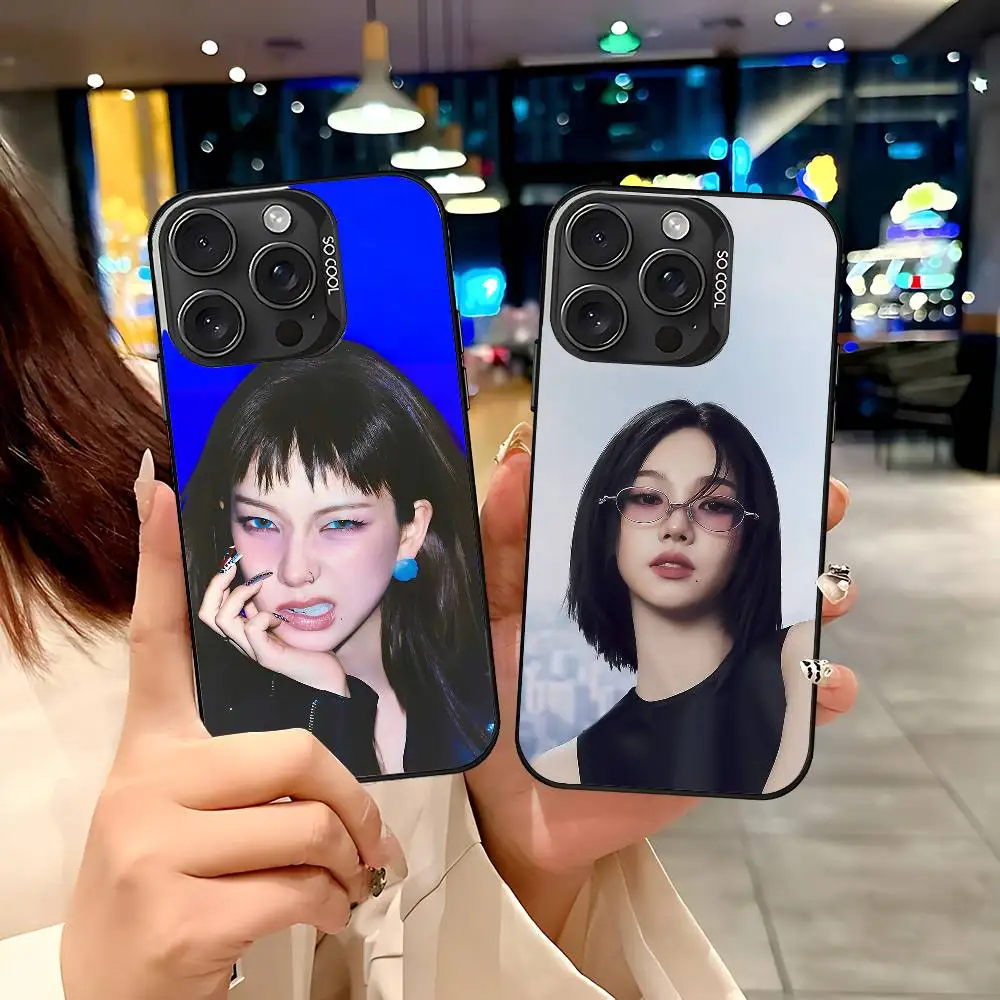 Singer K-Karinas Phone Case For IPhone 17 16 15 14 13 12 Mini 11 8 7 Pro Max Plus Colorful Phone Case
Singer K-Karinas Phone Case For IPhone 17 16 15 14 13 12 Mini 11 8 7 Pro Max Plus Colorful Phone Case