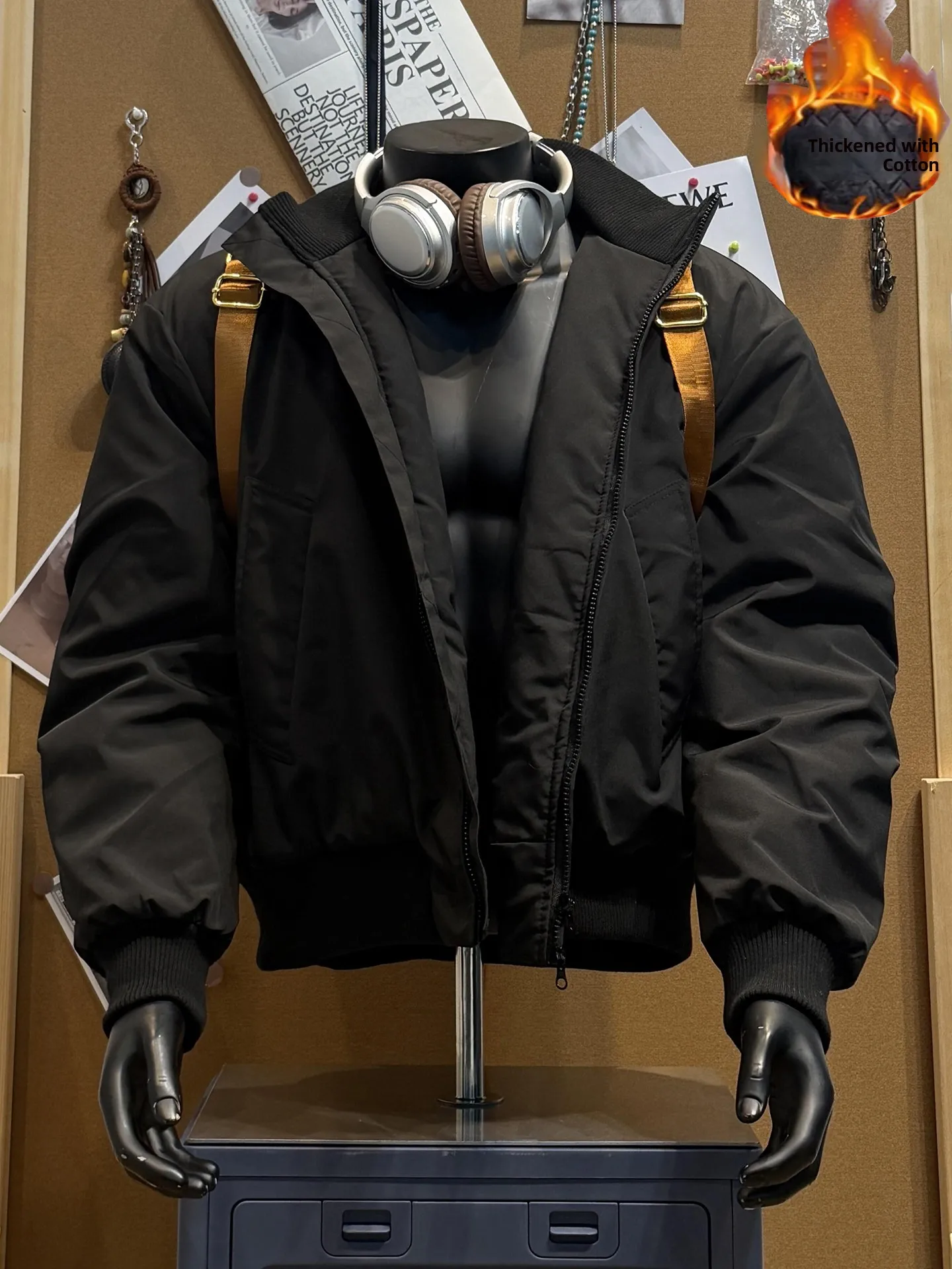 American Sle Cotton Flight Jaet Bomber ape ort Coat for Men Warmth Increasing Cotton Filling Stand Collar Winter Oute...
American Sle Cotton Flight Jaet Bomber ape ort Coat for Men Warmth Increasing Cotton Filling Stand Collar Winter Oute...