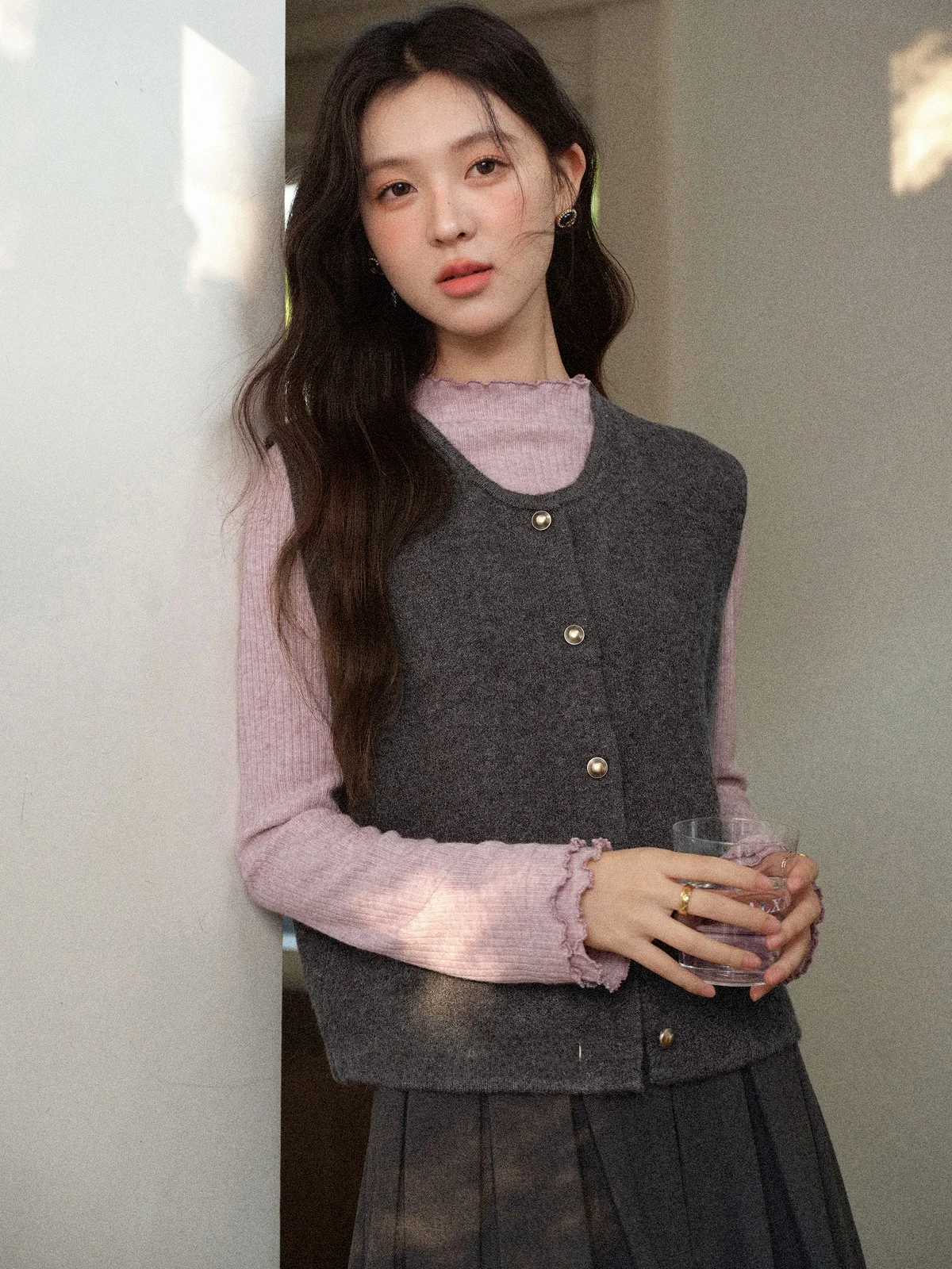 Женский вязаный жилет South Deer Layered: модный, эстетичный, осенне-зимний, новый, маленький размер, стандартная длина
Женский вязаный жилет South Deer Layered: модный, эстетичный, осенне-зимний, новый, маленький размер, стандартная длина