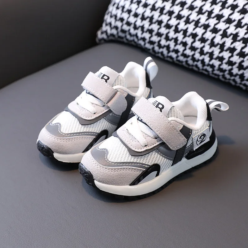 New Four-Season Children Sports Shoes Boys Mesh Casuals Sneakers Kids Girls Baby Breathable Walking Sports Shoes Kids Flat Shoes
New Four-Season Children Sports Shoes Boys Mesh Casuals Sneakers Kids Girls Baby Breathable Walking Sports Shoes Kids Flat Shoes