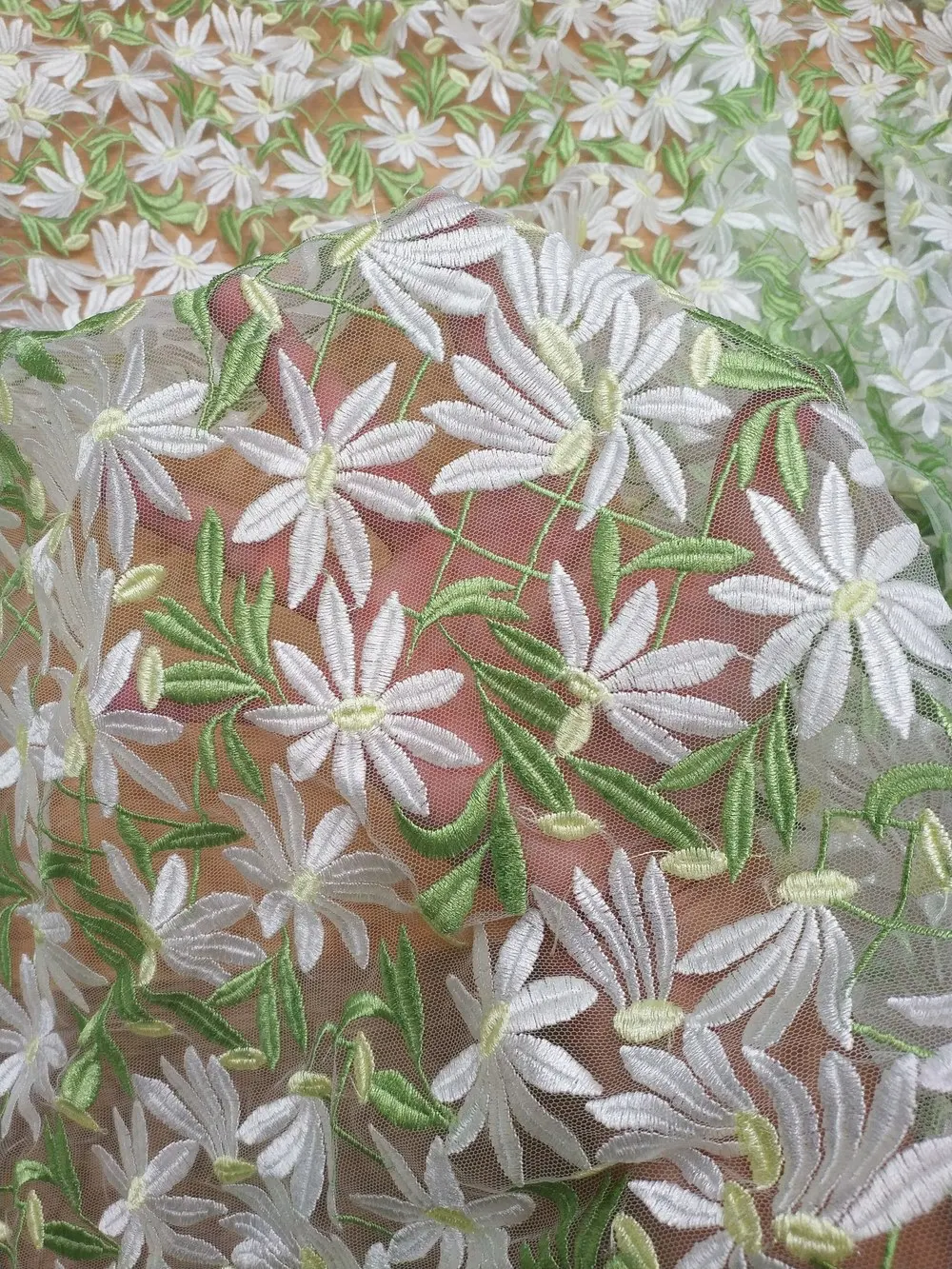 Pastoral colorful embroidered floral tulle lace fabric for home decoration and fashion designer fabrics
Pastoral colorful embroidered floral tulle lace fabric for home decoration and fashion designer fabrics