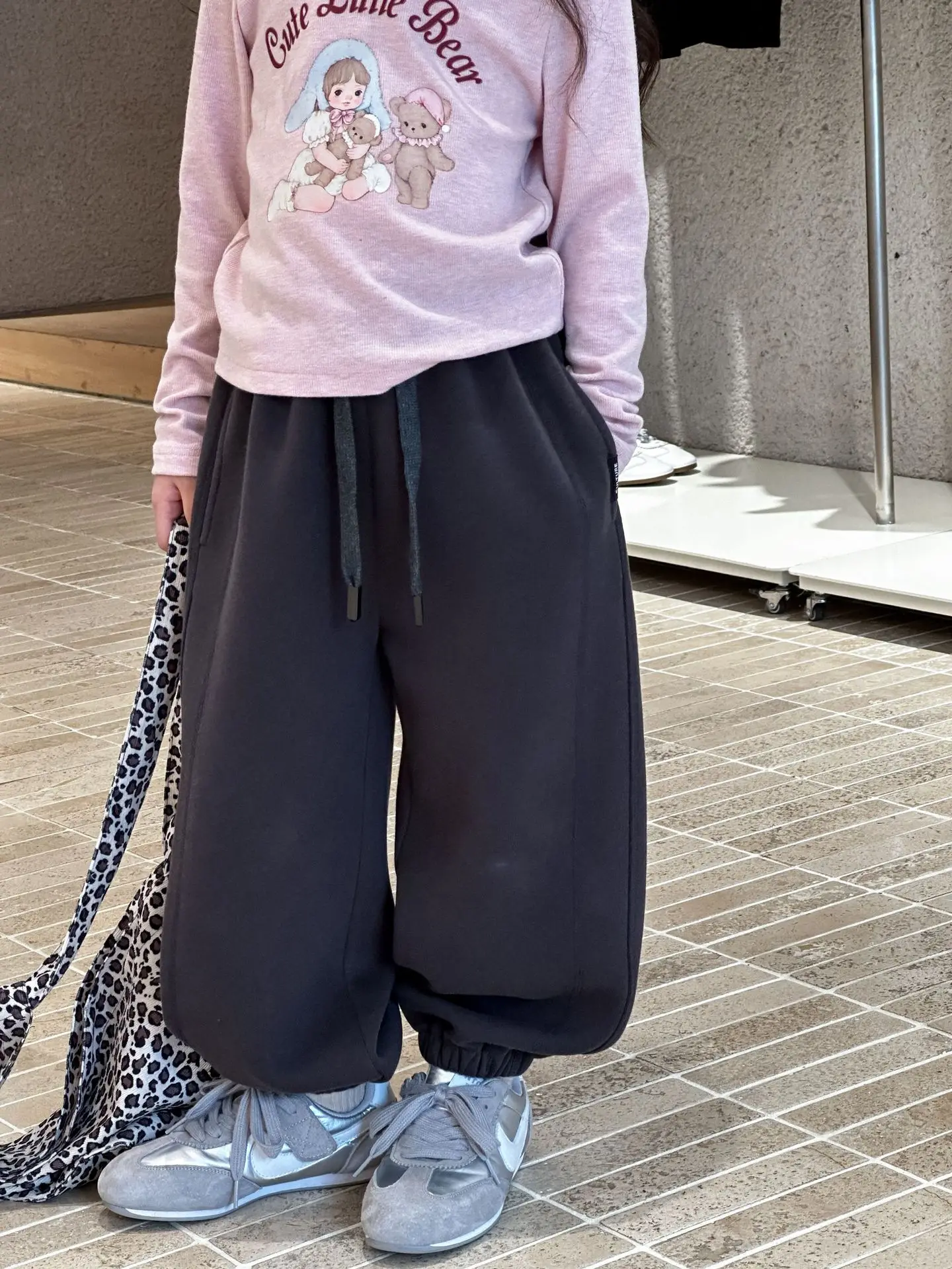 Весенне-осенние хлопковые повседневные спортивные брюки для малышей и детей (для девочек и мальчиков), школьные, для активного отдыха, джоггеры, 2-12 лет
Весенне-осенние хлопковые повседневные спортивные брюки для малышей и детей (для девочек и мальчиков), школьные, для активного отдыха, джоггеры, 2-12 лет