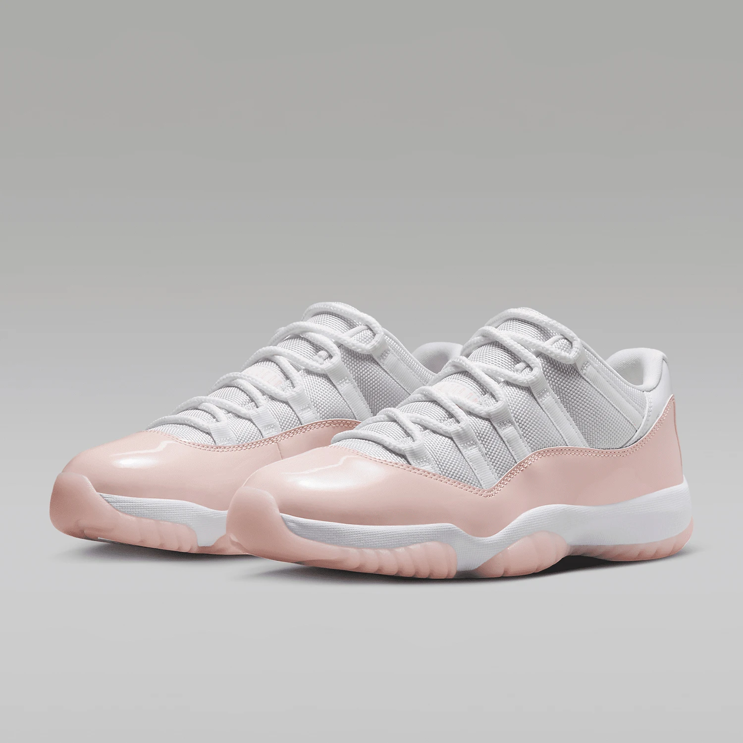 Новые женские спортивные туфли Nike из лакированной кожи с мягкой подкладкой Jordan AH7860-160
Новые женские спортивные туфли Nike из лакированной кожи с мягкой подкладкой Jordan AH7860-160