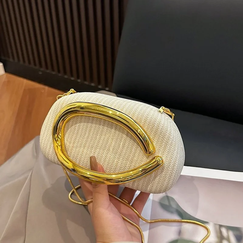 Vintage Rattan Handle Bag Women Designer Elegant Retro Summer Tote
Vintage Rattan Handle Bag Women Designer Elegant Retro Summer Tote