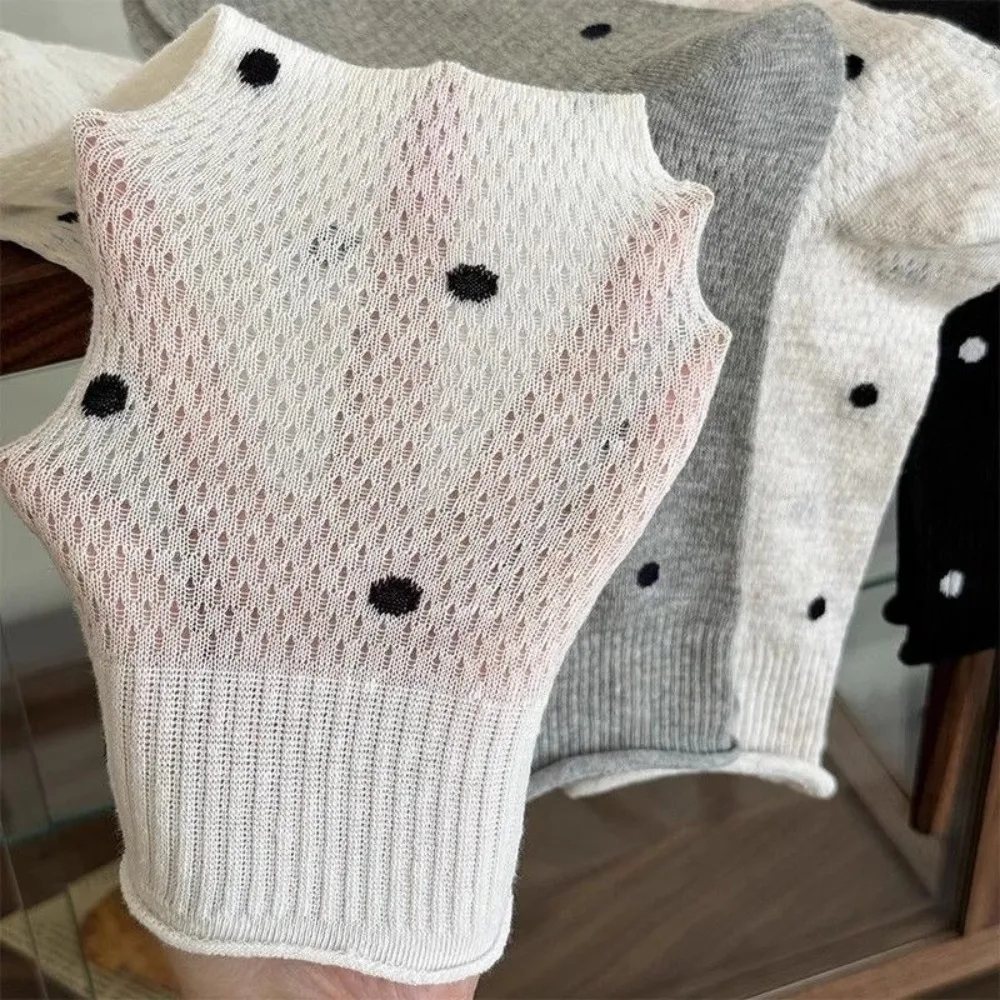 Comfortable Hollow Out Dot Socks Rolled Edge Thin Long Socks Breathable Women Socks Summer
Comfortable Hollow Out Dot Socks Rolled Edge Thin Long Socks Breathable Women Socks Summer