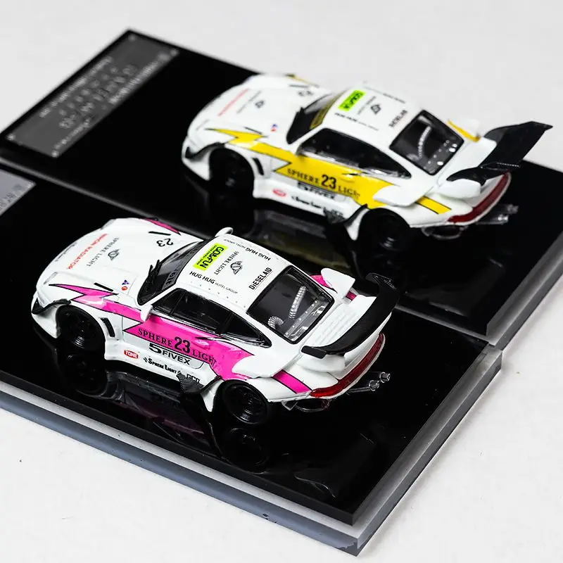 Литой под давлением SW, масштаб 1:64, Porsche RWB 933, светящаяся краска-молния, модель автомобиля из сплава, Коллекционная игрушка, подарок, сувенир, украшение для дисплея
Литой под давлением SW, масштаб 1:64, Porsche RWB 933, светящаяся краска-молния, модель автомобиля из сплава, Коллекционная игрушка, подарок, сувенир, украшение для дисплея