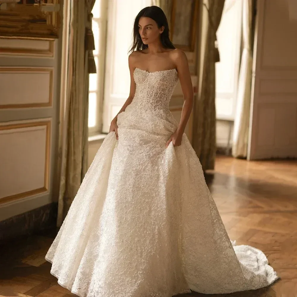 Classic A-Line Princess Wedding Dresses 2026 Sweetheart Sleeveless Sweep Sequins Train Church Bridal Bride Gowns Vestidos De
Classic A-Line Princess Wedding Dresses 2026 Sweetheart Sleeveless Sweep Sequins Train Church Bridal Bride Gowns Vestidos De