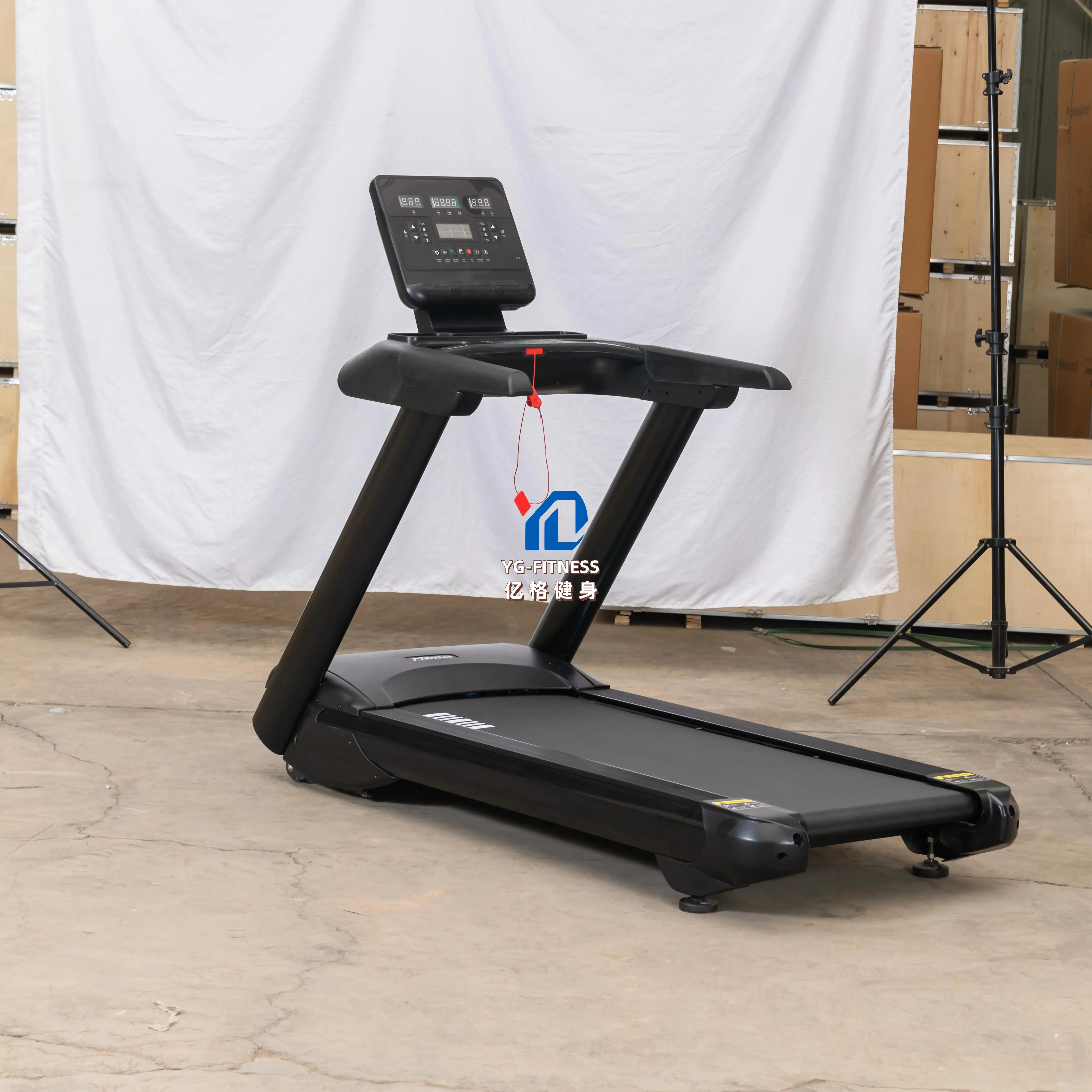 Commercial Popular Gym Fitness Motorized Electric Treadmill for Walking and Running Professional Cardio Training Gear
Commercial Popular Gym Fitness Motorized Electric Treadmill for Walking and Running Professional Cardio Training Gear