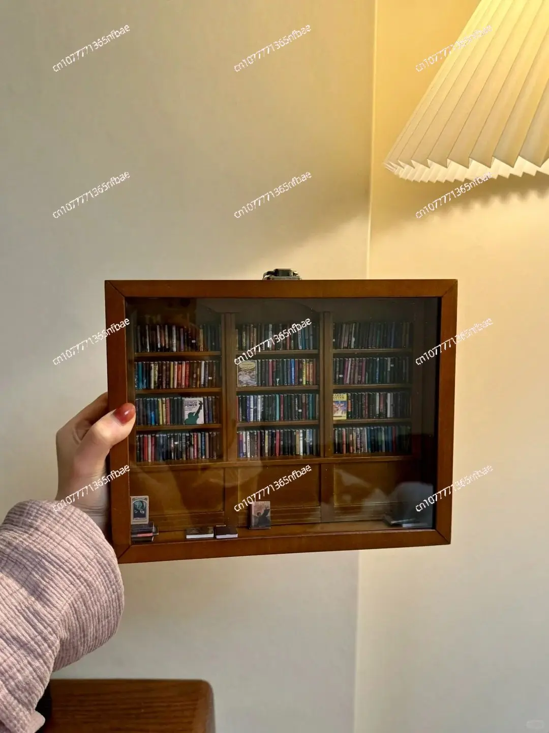 Mini Bookshelf Ornament, Stress Relief Anti-Anxiety Decor, Creative Solid Wood Craft for Home Desk
Mini Bookshelf Ornament, Stress Relief Anti-Anxiety Decor, Creative Solid Wood Craft for Home Desk