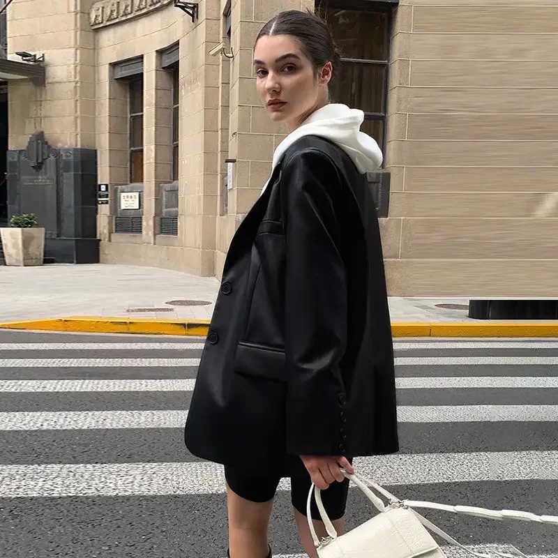 Korean Fashion Black Leather Jacket Women Vintage Streetwear Oversized Blazer Jackets PU Autumn Winter Moto Biker Coat
Korean Fashion Black Leather Jacket Women Vintage Streetwear Oversized Blazer Jackets PU Autumn Winter Moto Biker Coat