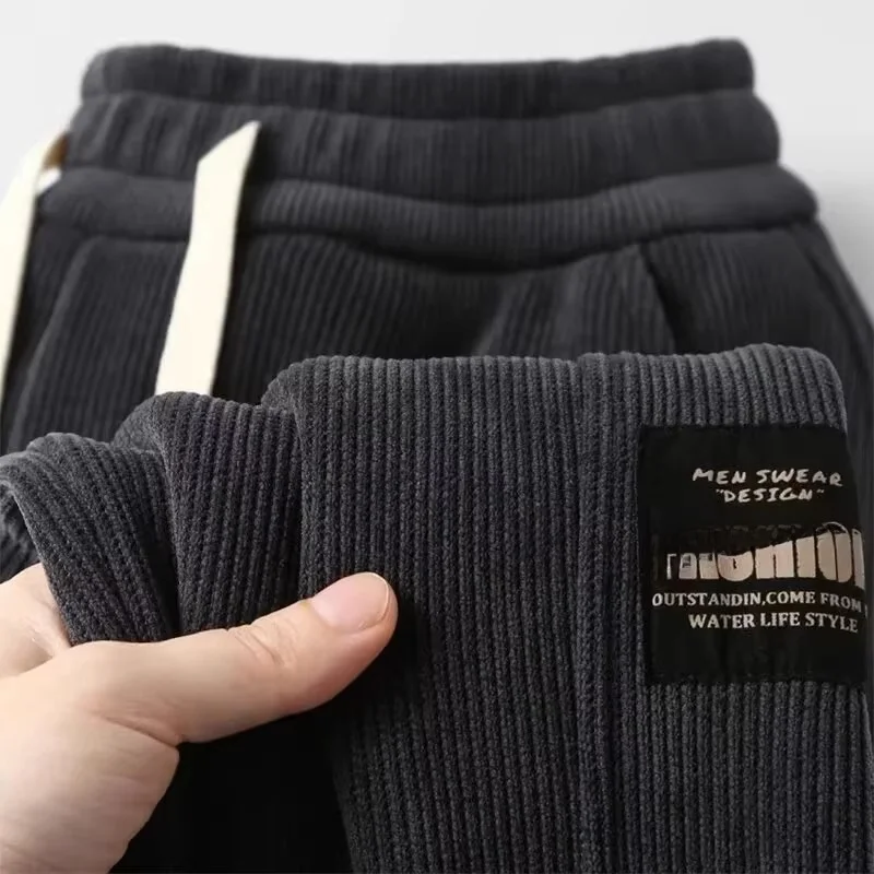 Retro American Corduroy Men's Casual Pants Spring Autumn Outdoor Workwear Trendy Sport Loose Work Trousers Comfortable Fit
Retro American Corduroy Men's Casual Pants Spring Autumn Outdoor Workwear Trendy Sport Loose Work Trousers Comfortable Fit