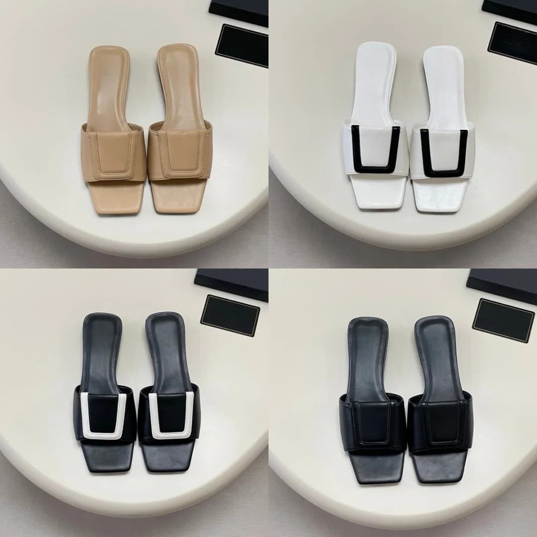 Diamond patterned Velcro slippers 2026 summer new style, fashionable and versatile, suitable for casual couple wear.
Diamond patterned Velcro slippers 2026 summer new style, fashionable and versatile, suitable for casual couple wear.