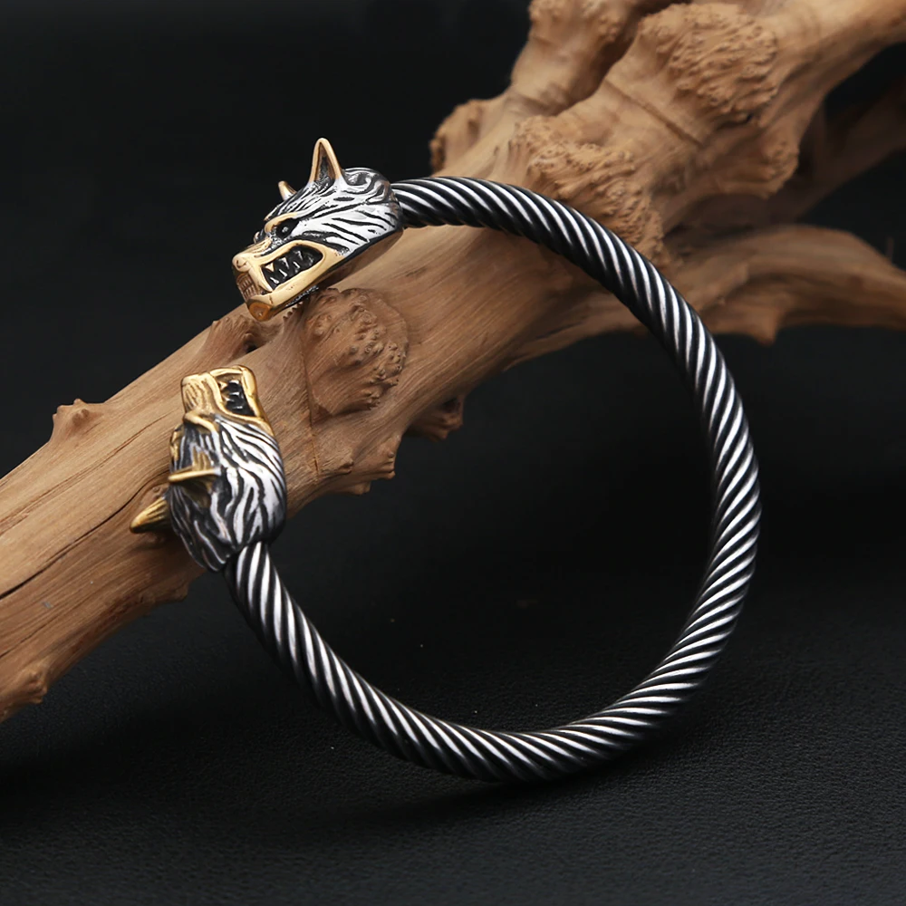 Nordic Odin's Wolf Head Cuff Bracelet Stainless Steel Fashion Vikings Animal Bracelets For Men Women Amulet Scandinavian Jewelry
Nordic Odin's Wolf Head Cuff Bracelet Stainless Steel Fashion Vikings Animal Bracelets For Men Women Amulet Scandinavian Jewelry