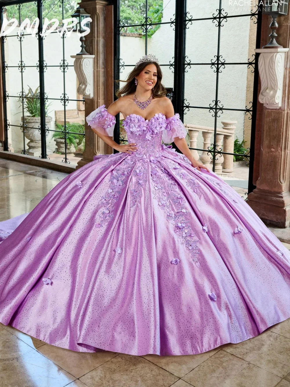 Роскошное платье для квинсеаньеры с 3D цветочными аппликациями 2026, элегантное блестящее вечернее платье со съемными бретелями, индивидуальный пошив на 16 размеров
Роскошное платье для квинсеаньеры с 3D цветочными аппликациями 2026, элегантное блестящее вечернее платье со съемными бретелями, индивидуальный пошив на 16 размеров