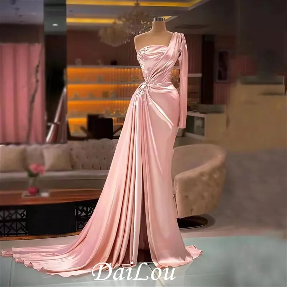 Pink Satin Mermaid Evening Dress Formal Party Gowns One Shoulder Rhine Beads Split Women Prom Dress robes de soirée
Pink Satin Mermaid Evening Dress Formal Party Gowns One Shoulder Rhine Beads Split Women Prom Dress robes de soirée