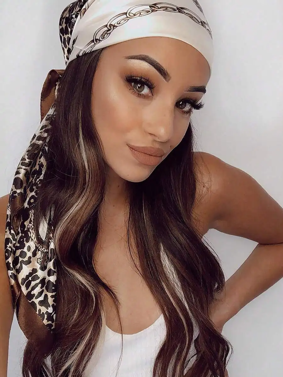 Leopard Print Chain Floral Bandana Scarf For Women Summer Outdoor Headband Hair Wrap
Leopard Print Chain Floral Bandana Scarf For Women Summer Outdoor Headband Hair Wrap