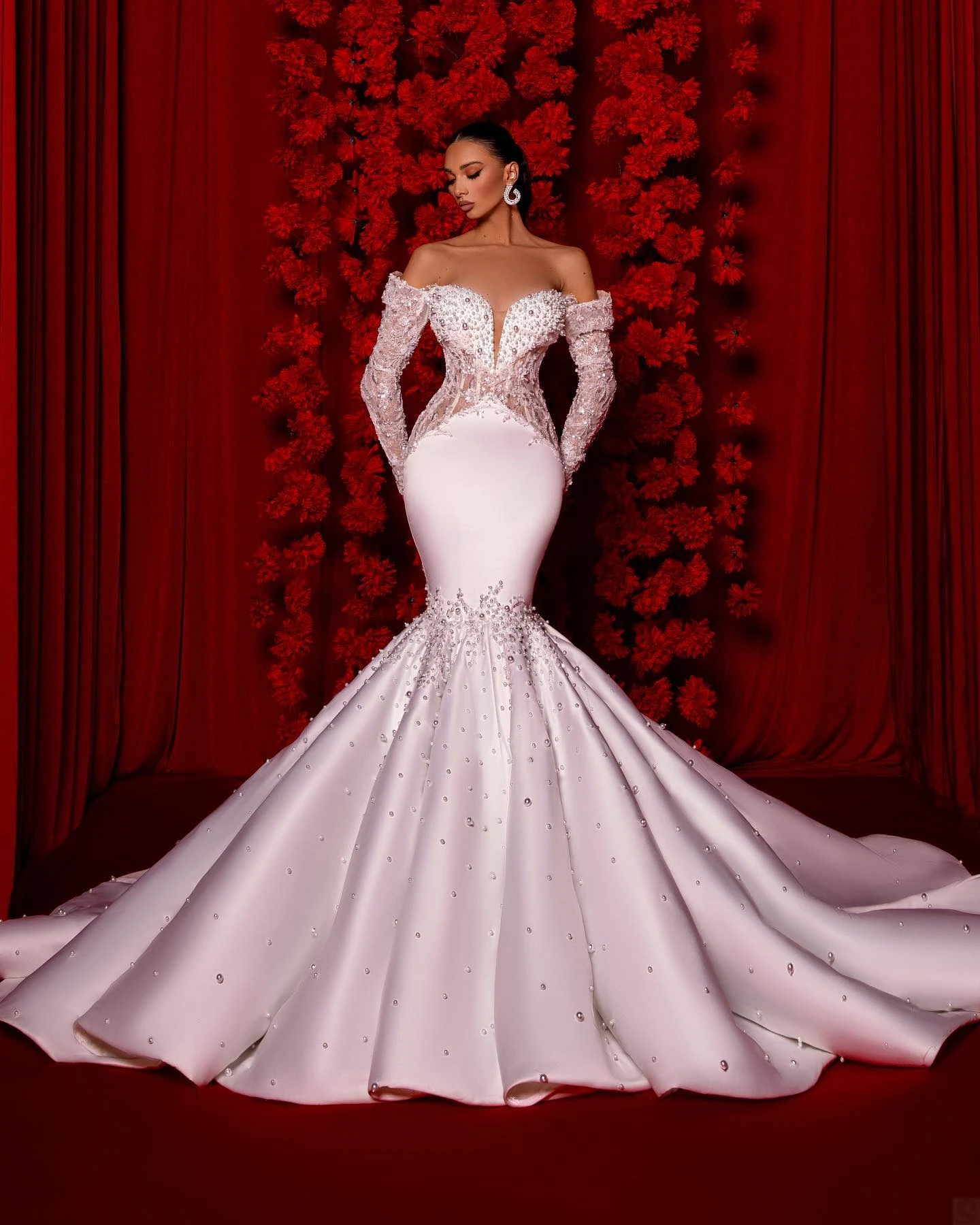 Luxury Mermaid Wedding Dress More Pearls Appliques Sequins Sweetheart Neck Strapless Bridal Gowns Vestido De Novia
Luxury Mermaid Wedding Dress More Pearls Appliques Sequins Sweetheart Neck Strapless Bridal Gowns Vestido De Novia
