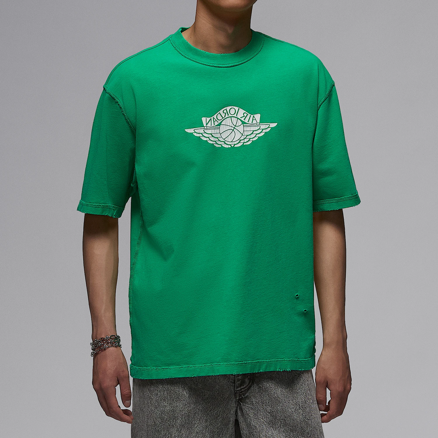 Nike Authentic JORDAN Men's Knit Daily Retro Breathable T-Shirt IB3131-324
Nike Authentic JORDAN Men's Knit Daily Retro Breathable T-Shirt IB3131-324