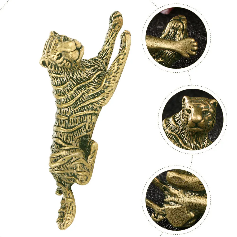 Mini Brass Brass Tiger Sculpture Vintage Animal Decor For Home Office Desktop Display Retro Cabinet Decoration
Mini Brass Brass Tiger Sculpture Vintage Animal Decor For Home Office Desktop Display Retro Cabinet Decoration