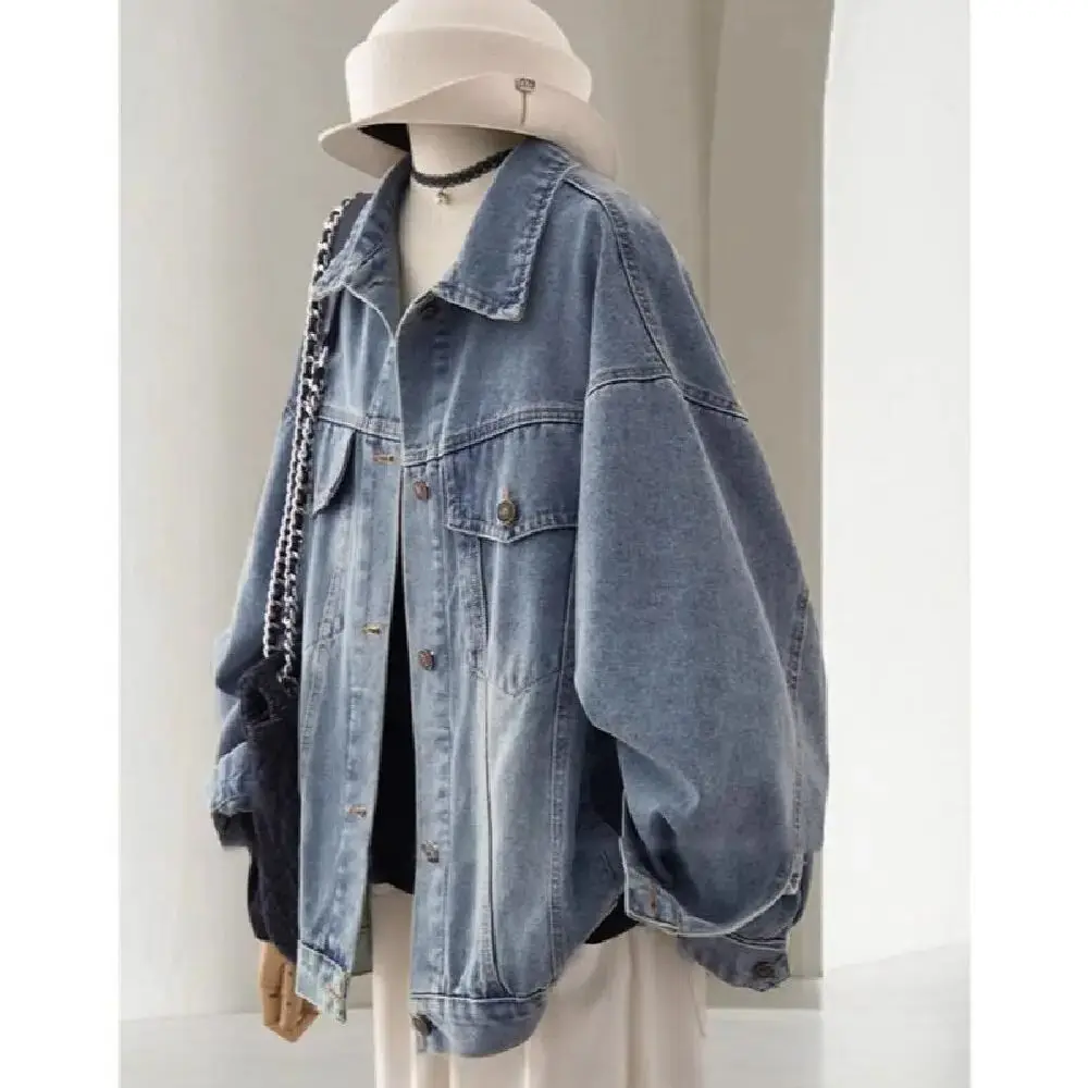 Стираная светло-голубая джинсовая куртка, женская весенне-осенняя новая корейская повседневная куртка с отложным воротником, свободный универсальный топ с длинными рукавами
Стираная светло-голубая джинсовая куртка, женская весенне-осенняя новая корейская повседневная куртка с отложным воротником, свободный универсальный топ с длинными рукавами