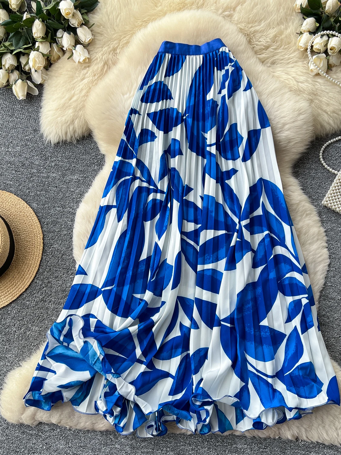 High Waist A-Line Midi Skirt Women's Summer Pleated Half Skirt Commute Holiday Style Floral Print Korean Version City Commute
High Waist A-Line Midi Skirt Women's Summer Pleated Half Skirt Commute Holiday Style Floral Print Korean Version City Commute