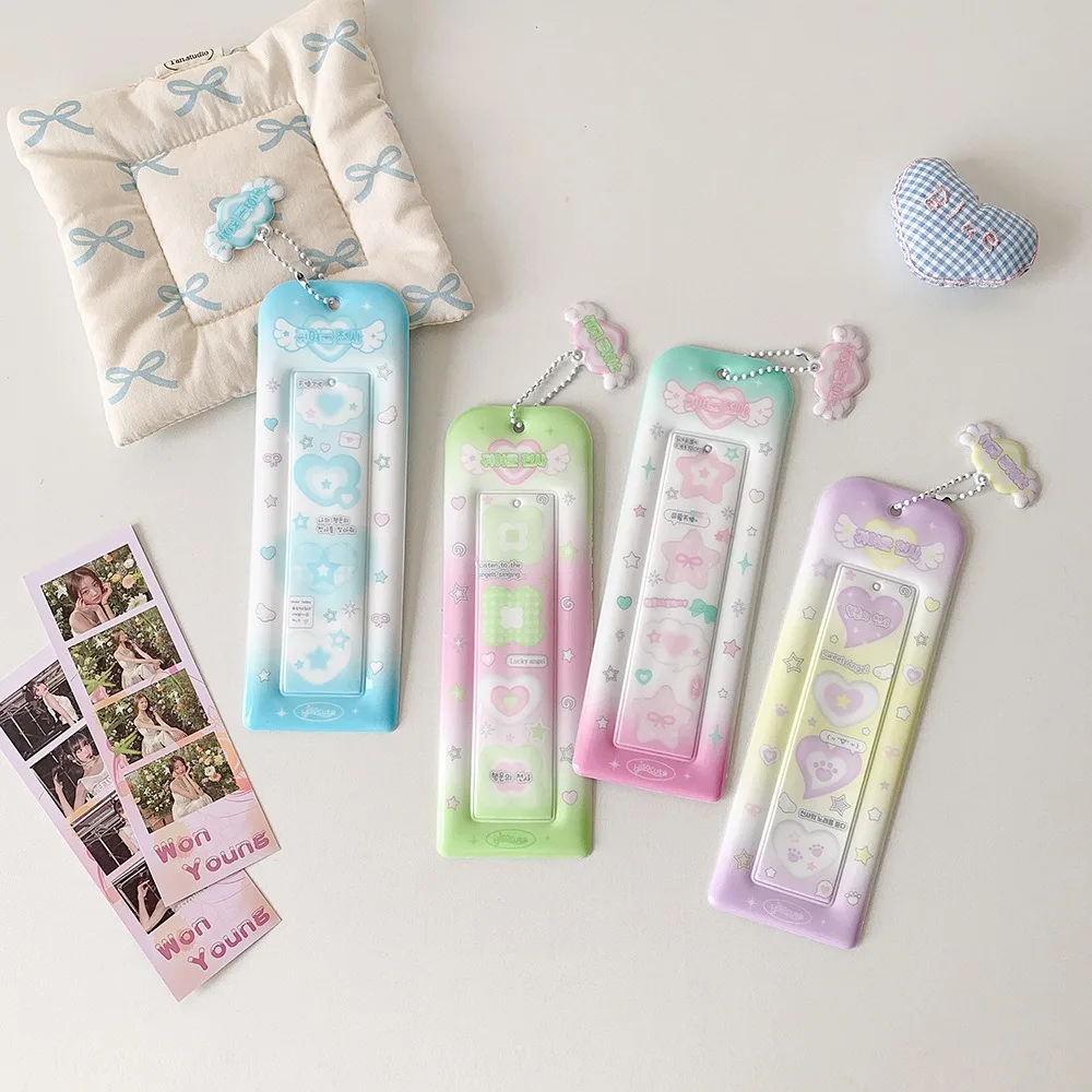 PVC Card Cover Korean Photocard Holder Keychain Pendant Long Bookmark Photocard Frame Bookmark Hanging Decoration Korean Style
PVC Card Cover Korean Photocard Holder Keychain Pendant Long Bookmark Photocard Frame Bookmark Hanging Decoration Korean Style