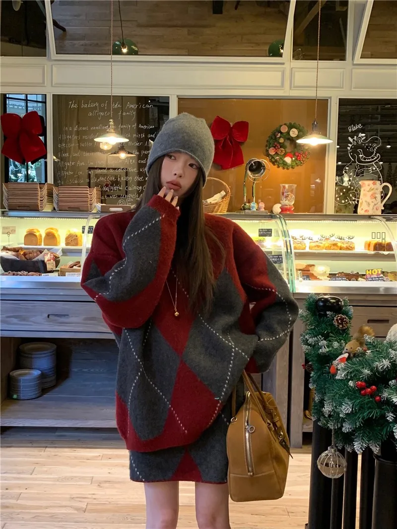 Ladies Loose Fit Oversized Knitted Sweater Color Blo Diamond Pattern Winter Warm Soft Korean Sle round Ne Top
Ladies Loose Fit Oversized Knitted Sweater Color Blo Diamond Pattern Winter Warm Soft Korean Sle round Ne Top