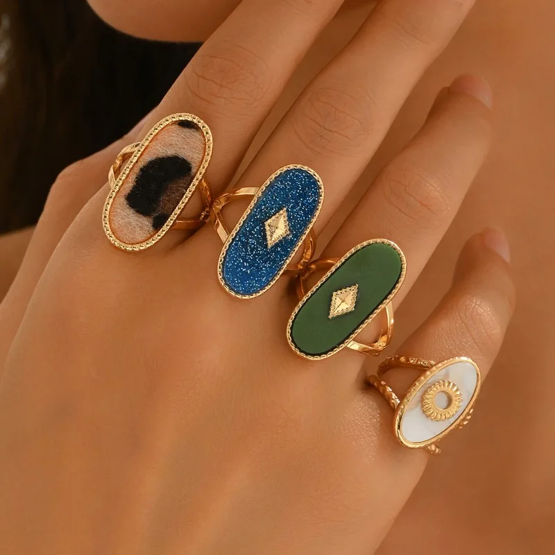 Oval inlaid lapis lazuli white shell leopard print niche high-end retro ring set
Oval inlaid lapis lazuli white shell leopard print niche high-end retro ring set