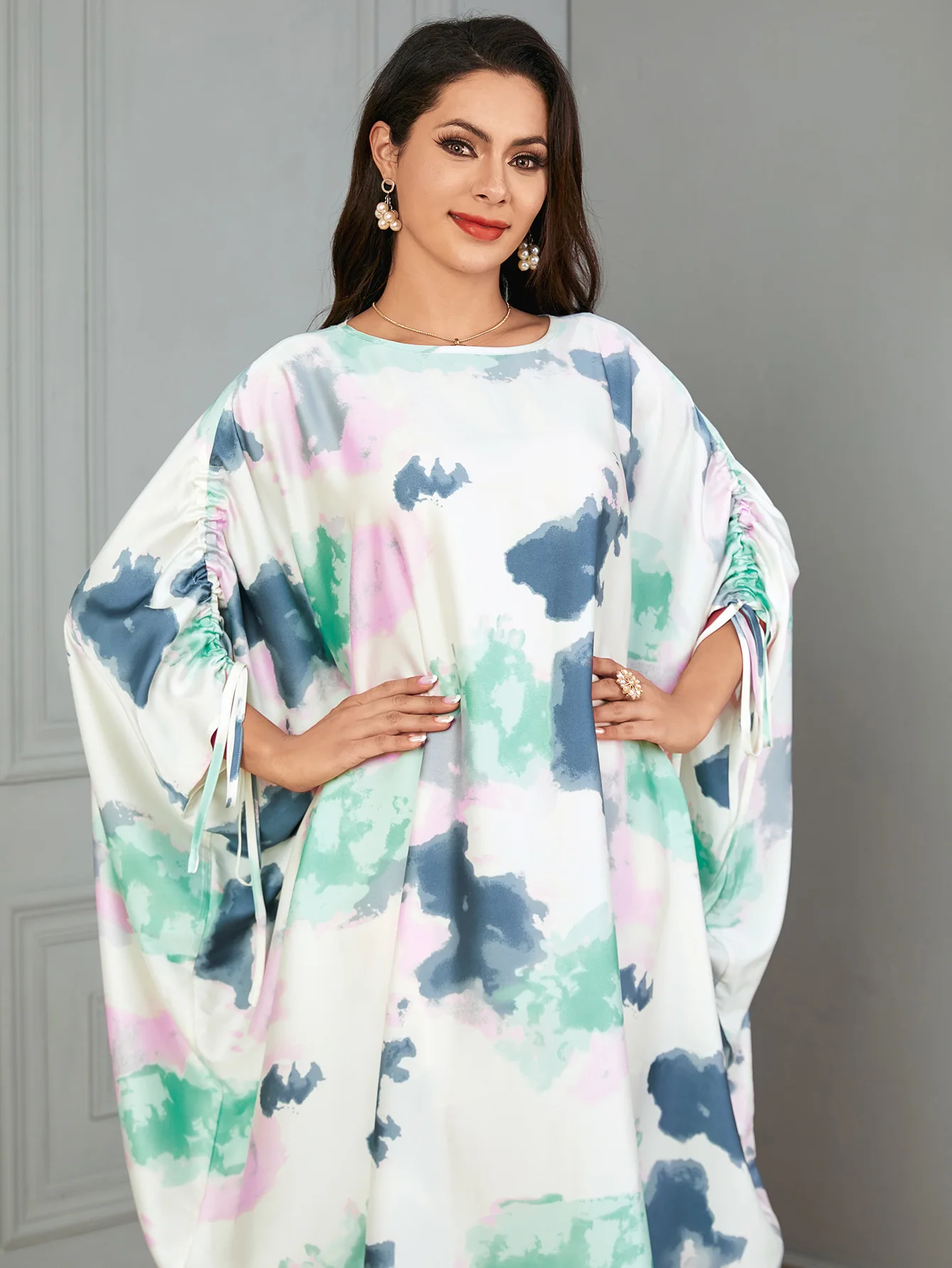 New 2024 Floral Print Abayas for Women Muslim Loose Maxi Dress Dubai Turkey Kaftan Marocain Femme Jalabiya Caftan Robe Vestidos
New 2024 Floral Print Abayas for Women Muslim Loose Maxi Dress Dubai Turkey Kaftan Marocain Femme Jalabiya Caftan Robe Vestidos