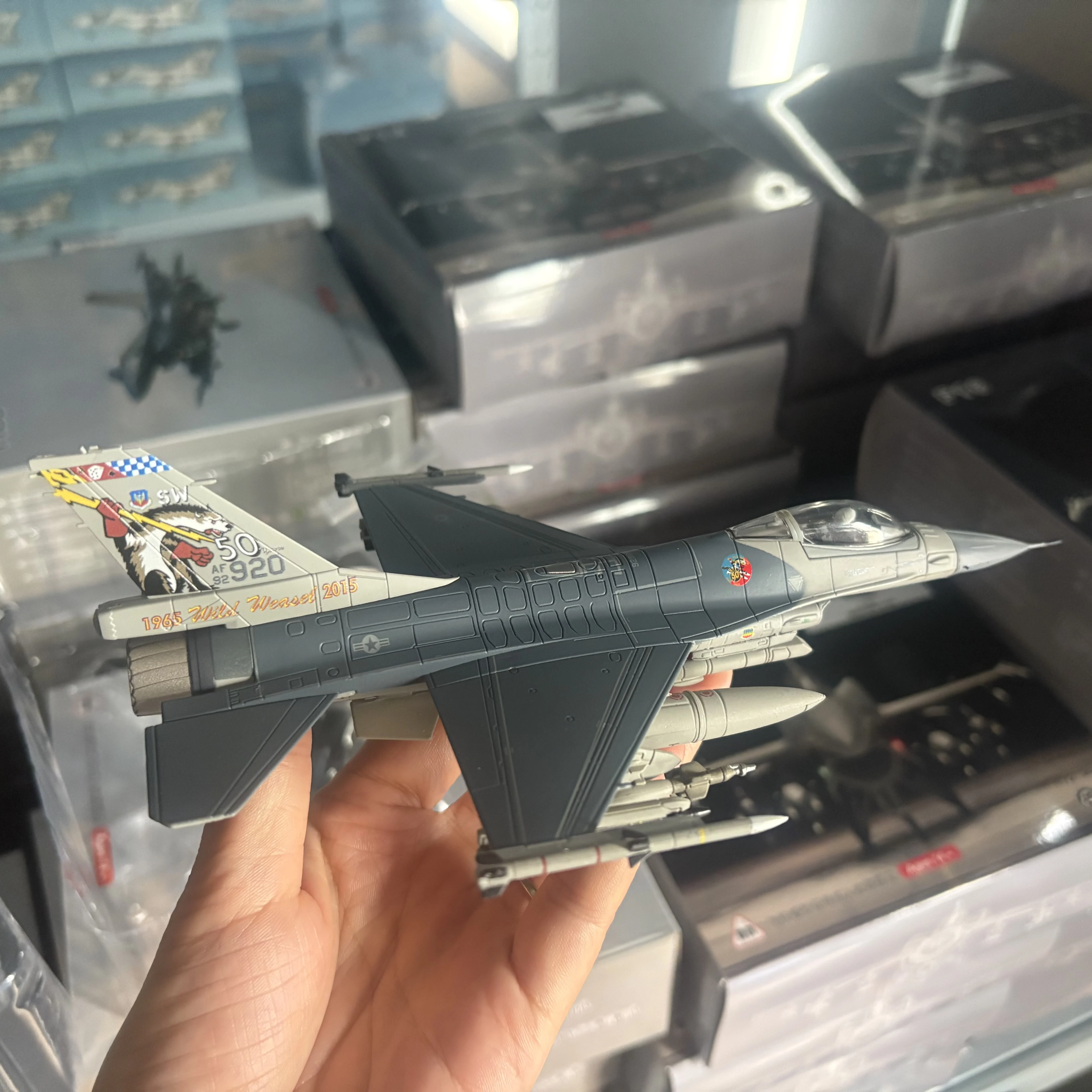 1/72 Scale U.S. F16C Fighter Jet Wild Weasel 50th Anniversary Edition F-16C F16 Diecast Finished Military Plane Model Collection
1/72 Scale U.S. F16C Fighter Jet Wild Weasel 50th Anniversary Edition F-16C F16 Diecast Finished Military Plane Model Collection