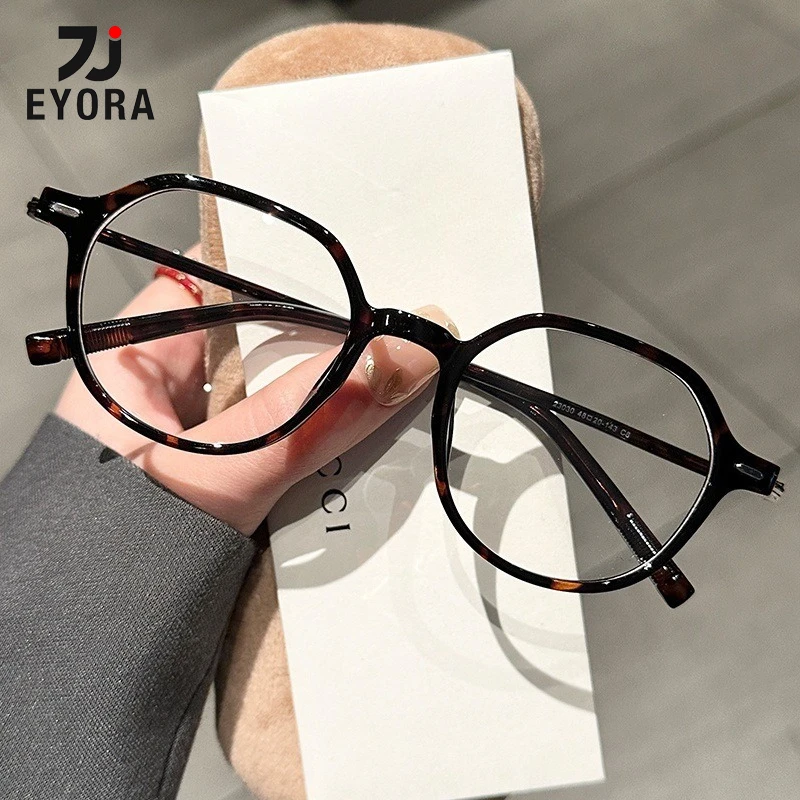 EYORA Ovald Versatile TR90 Reading Glasses for Women Anti Blue Light Photochromic Glasses Optical Lenses with Prescription
EYORA Ovald Versatile TR90 Reading Glasses for Women Anti Blue Light Photochromic Glasses Optical Lenses with Prescription