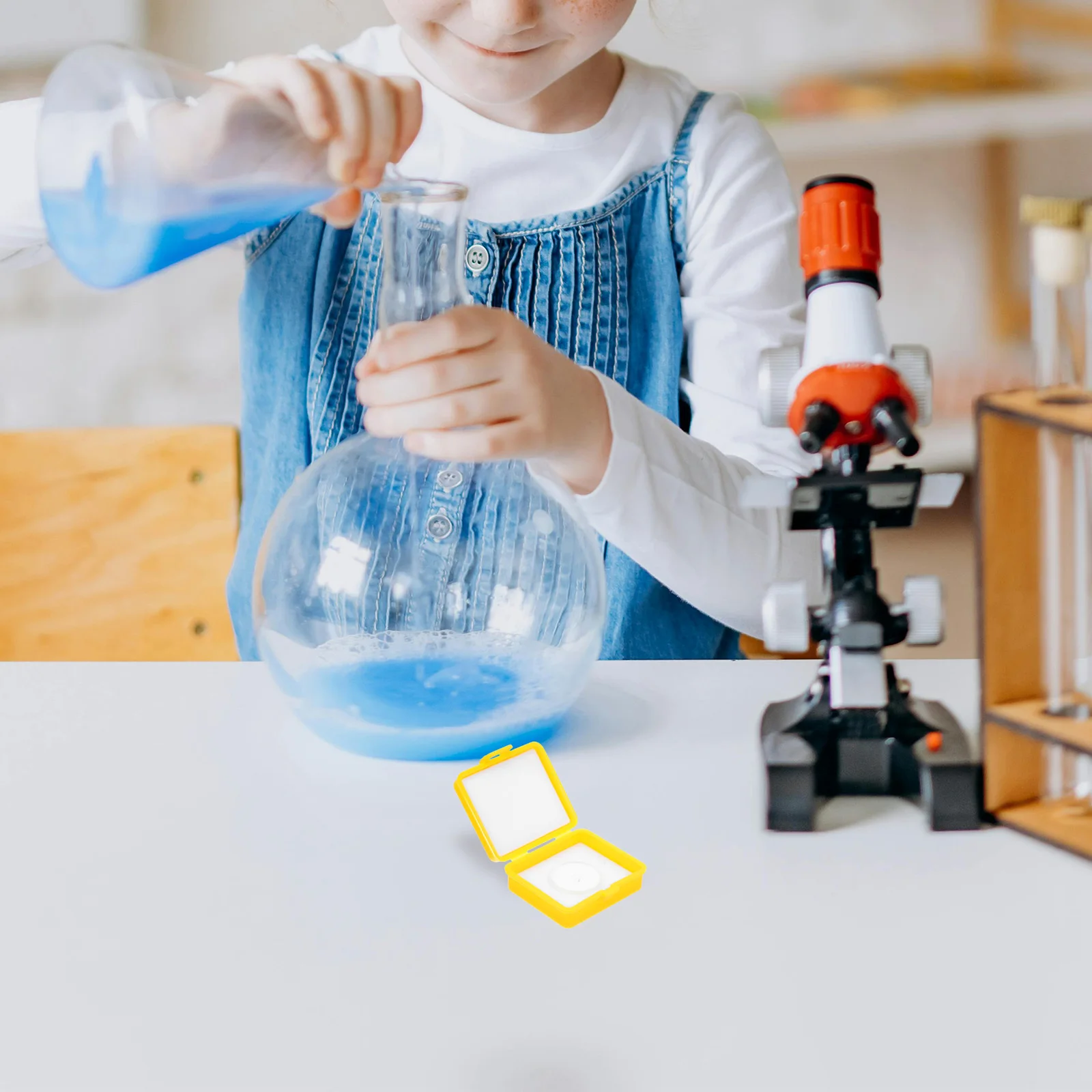 High-Precision Ocular Micrometer Clear Reticle Calibration Slide for Microscopes Accurate Measurement in Cell Pathology Research
High-Precision Ocular Micrometer Clear Reticle Calibration Slide for Microscopes Accurate Measurement in Cell Pathology Research