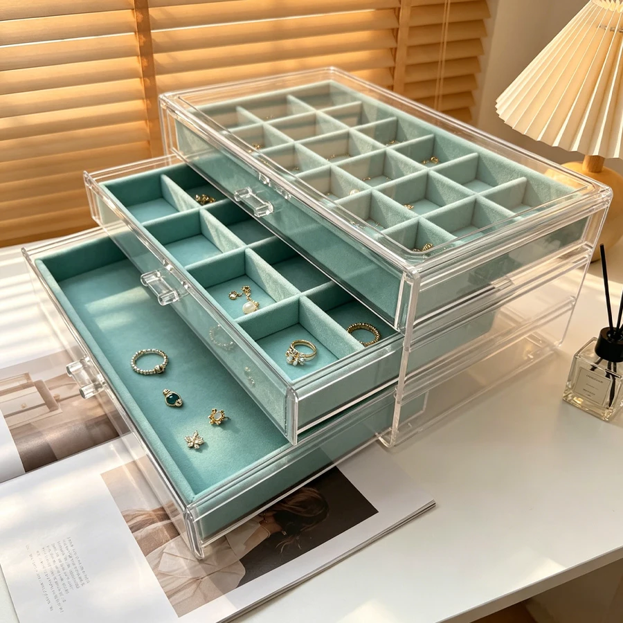 Jewelry storage box - A drawer-style organizing box for storing jewelry, such as necklaces, rings, earrings, and other accessori
Jewelry storage box - A drawer-style organizing box for storing jewelry, such as necklaces, rings, earrings, and other accessori