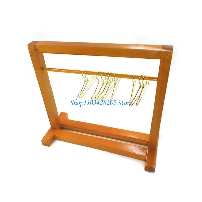 G2TE Garment Rack 1:12 Реалистичная модель вешалка для одежды декоративная игра притворная игра
G2TE Garment Rack 1:12 Реалистичная модель вешалка для одежды декоративная игра притворная игра