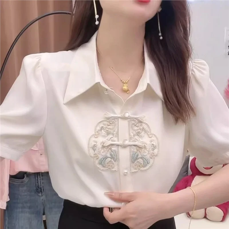 Новая китайская женская футболка с коротким рукавом, лето 2025, скрывающая живот, стройнящая, универсальная, омолаживающая.
Новая китайская женская футболка с коротким рукавом, лето 2025, скрывающая живот, стройнящая, универсальная, омолаживающая.