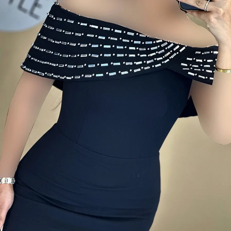 2025 New Black Women Sexy Slash Meck Off the Shoulder Shinning Crystal Bodycon Long Bandage Dress Elegant Evening Party Dress
2025 New Black Women Sexy Slash Meck Off the Shoulder Shinning Crystal Bodycon Long Bandage Dress Elegant Evening Party Dress