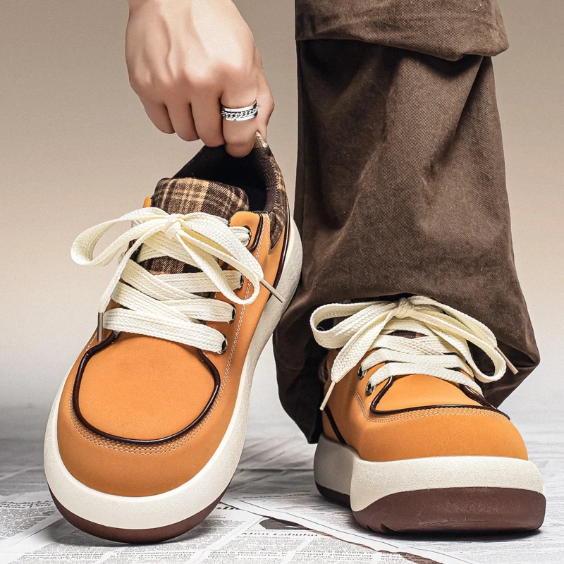 Men's Casual Shoes 2026 Spring Trendy Brand High-End Feeling Thick Bottom Heightening Large Head Fashionable Sports Shoes
Men's Casual Shoes 2026 Spring Trendy Brand High-End Feeling Thick Bottom Heightening Large Head Fashionable Sports Shoes