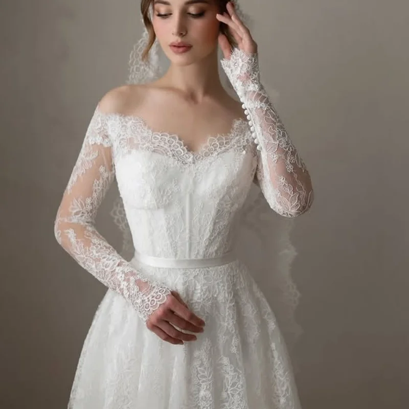 Lace White Appliques Wedding Dresses Lace decal off-shoulder A skirt long sleeves Gowns Made wedding dress Bridal Gown
Lace White Appliques Wedding Dresses Lace decal off-shoulder A skirt long sleeves Gowns Made wedding dress Bridal Gown