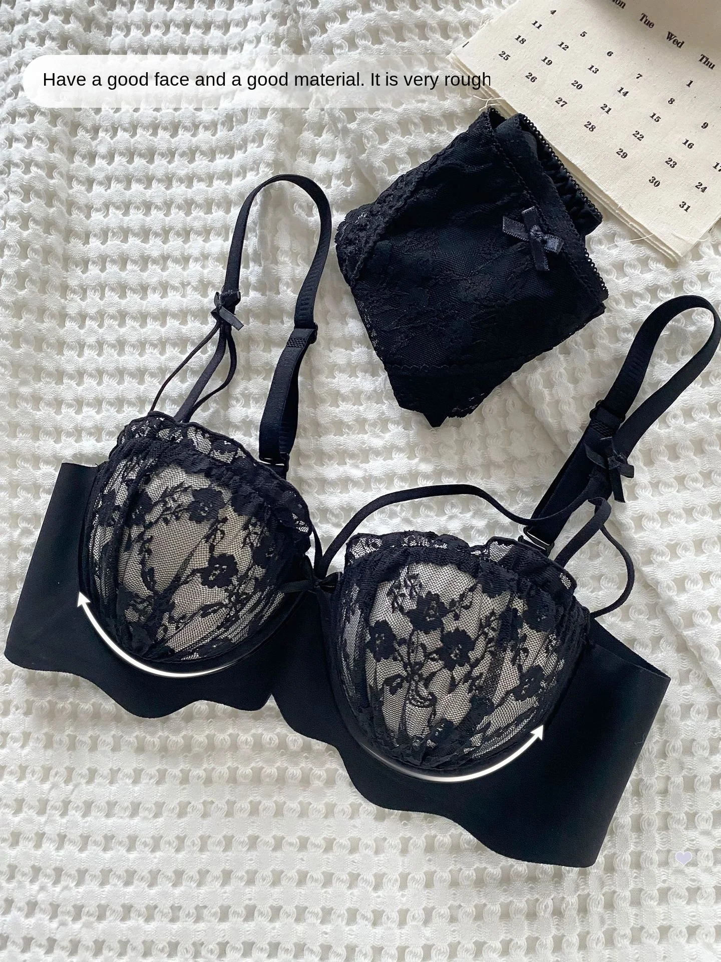 2023 New Six Rabbit Sexy Lace Underwear for Women with Pure Desire Small Chest Gathering Large Top Thin Bottom Thick Bra Set
2023 New Six Rabbit Sexy Lace Underwear for Women with Pure Desire Small Chest Gathering Large Top Thin Bottom Thick Bra Set