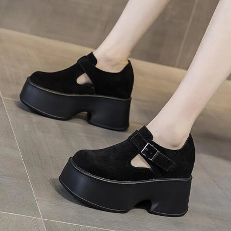 2026 New Natural Genuine Leather Super Thick Sole 11cm Platform Wedge Women Shoes Buckle Autumn Hidden Heels Fashion Ladies Shoe
2026 New Natural Genuine Leather Super Thick Sole 11cm Platform Wedge Women Shoes Buckle Autumn Hidden Heels Fashion Ladies Shoe