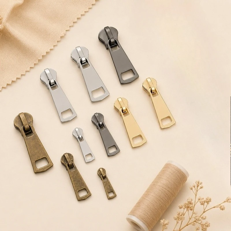 10/20Pcs 3#5#8# Metal Zipper Puller Slider Head for Clothes Bag Pocket Zip Repair DIY Sewing Hardware Accessory Replacement Kit
10/20Pcs 3#5#8# Metal Zipper Puller Slider Head for Clothes Bag Pocket Zip Repair DIY Sewing Hardware Accessory Replacement Kit