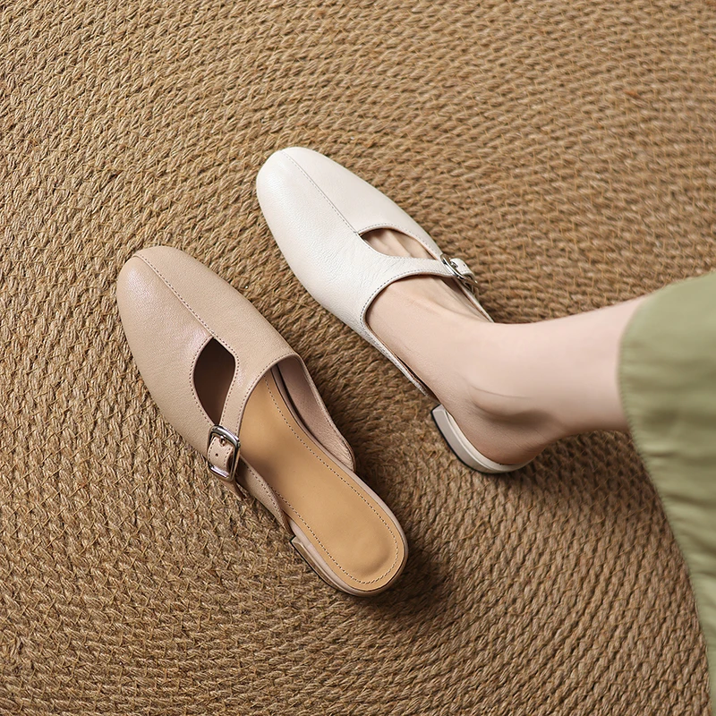 Fashion Women Elegant Mules Shoes Chunky Heels Genuine Leather Summer Casual Slippers Office Women Sandals Party Dress Size34-42
Fashion Women Elegant Mules Shoes Chunky Heels Genuine Leather Summer Casual Slippers Office Women Sandals Party Dress Size34-42