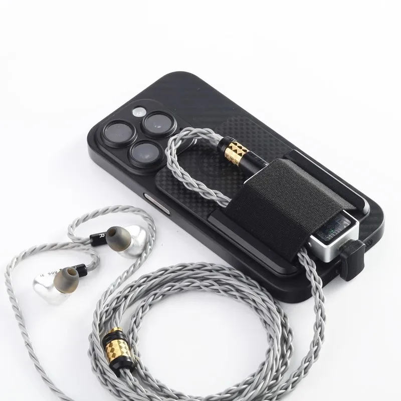 Mobile phone decoder small tail carbon fiber magnetic absorption kit Typec small tail line OTG decoding line
Mobile phone decoder small tail carbon fiber magnetic absorption kit Typec small tail line OTG decoding line