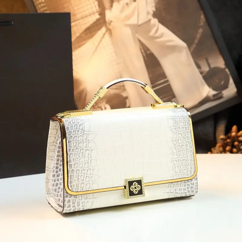 Designer Brand Leather Crocodile Print Shoulder Bag New Commuter Crossbody Handbags for Women Sac À Main Femme
Designer Brand Leather Crocodile Print Shoulder Bag New Commuter Crossbody Handbags for Women Sac À Main Femme