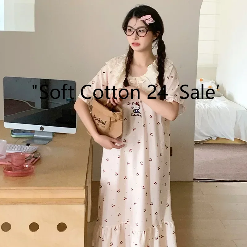 Summer new ice and snow silk lace bow with chest pad cartoon Hello Kitty pajamas cute short-sleeved nightdress
Summer new ice and snow silk lace bow with chest pad cartoon Hello Kitty pajamas cute short-sleeved nightdress