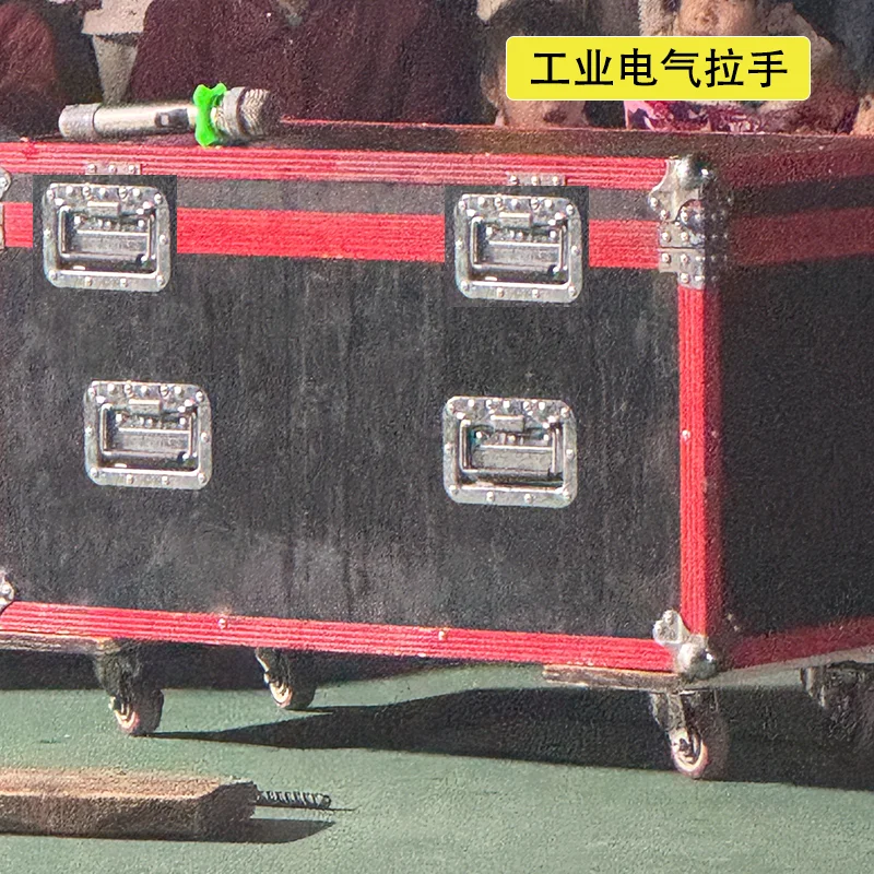 Foldable Toolbox Handle with Insulated Sleeve And Spring for Automatic Return - Easy Carry Design
Foldable Toolbox Handle with Insulated Sleeve And Spring for Automatic Return - Easy Carry Design