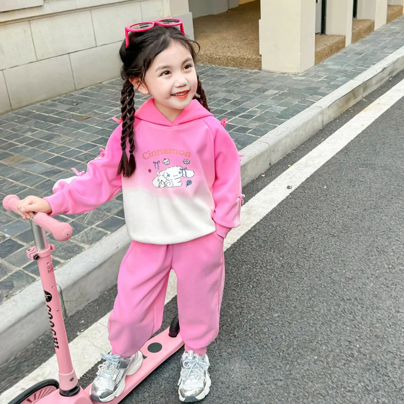 2Pcs Sanrio Cinnamoroll Clothes Girl Heart Sweet Cute Cartoon Long-Sleeved Hoodie Trousers Autumn Children T-Shirt Gift for Kids
2Pcs Sanrio Cinnamoroll Clothes Girl Heart Sweet Cute Cartoon Long-Sleeved Hoodie Trousers Autumn Children T-Shirt Gift for Kids