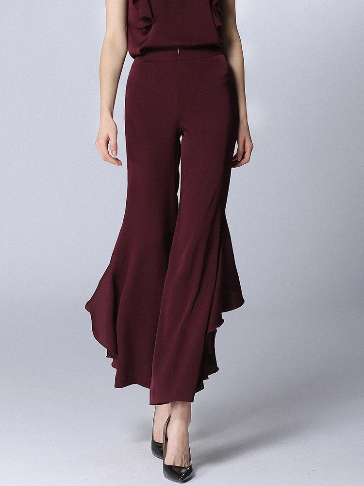 Женские широкие брюки из красного шелка с высокой талией, расклешенные, для офиса и повседневной носки, коллекция Весна 2026
Женские широкие брюки из красного шелка с высокой талией, расклешенные, для офиса и повседневной носки, коллекция Весна 2026