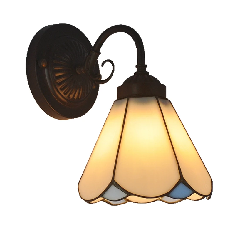 European Simple Modern Six-sided Glass Wall Lamp Tiffany Balcony Staircase Bathroom Light Decoration Iron Garden Decoration
European Simple Modern Six-sided Glass Wall Lamp Tiffany Balcony Staircase Bathroom Light Decoration Iron Garden Decoration